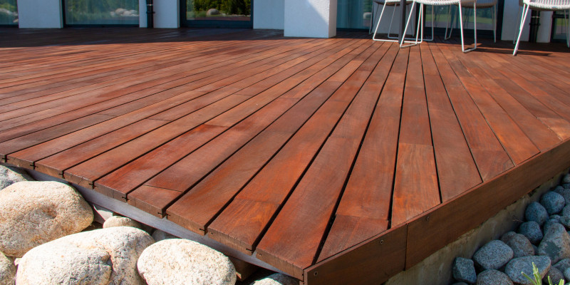 Signs You Need Deck Cleaning 